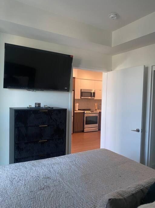 דירות לוס אנג'לס Relax On Wilshire With A View מראה חיצוני תמונה